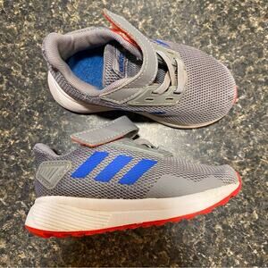Adidas Boys Baby Strap on Shoes